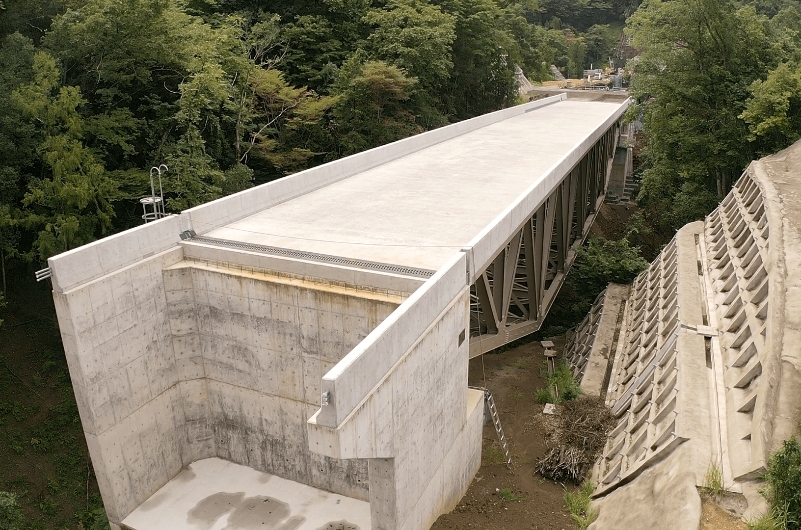 法洗沢川橋